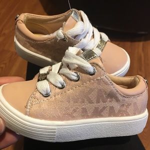 Brand New Kids Michael Kors Tennis Infant Size 5